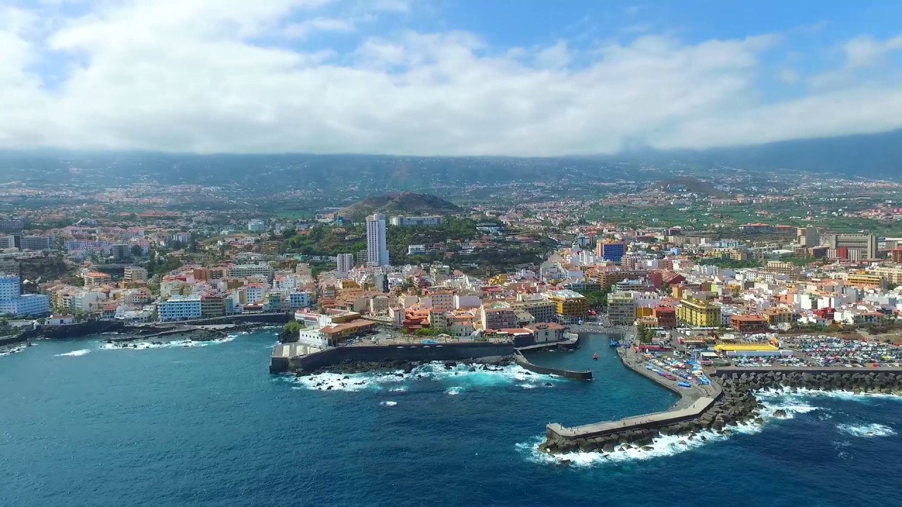 PUERTO DE LA CRUZ: TENERIFE.