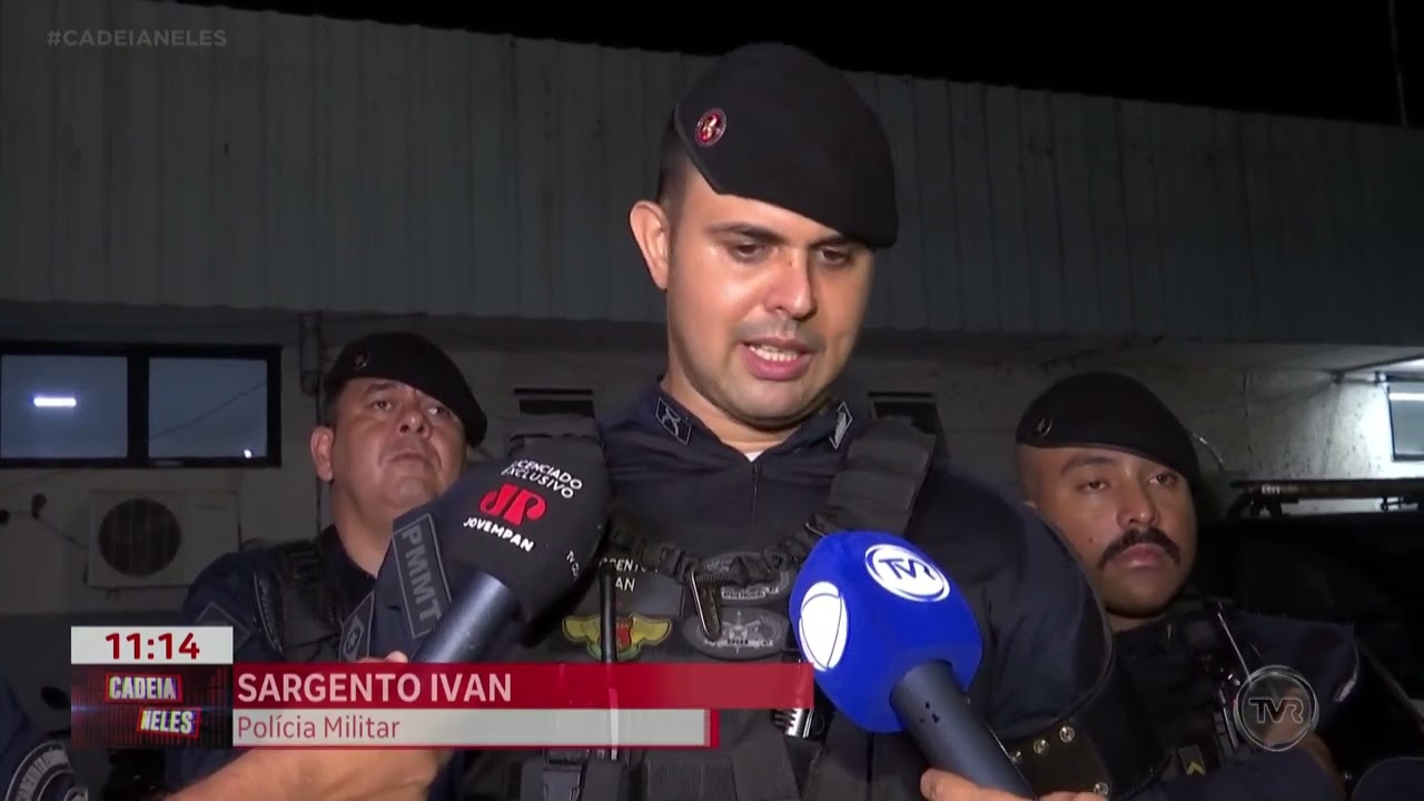 Adolescente acompanhada de namorado e amigo são flagrados embalando cocaína e maconha no Alvorada