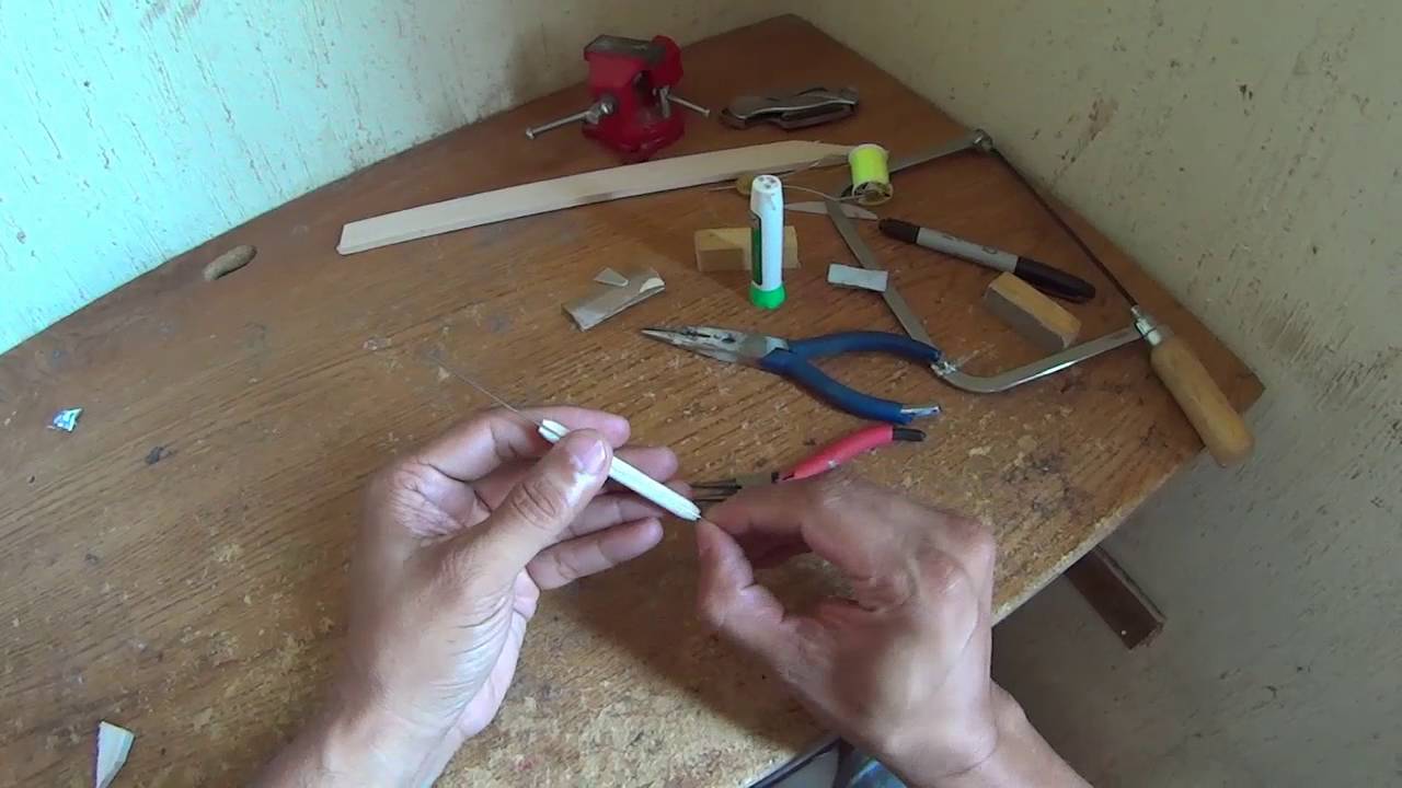Fabricando señuelos de Pesca: Un Señuelo de balsa (Lure Making: Balsa Lure)