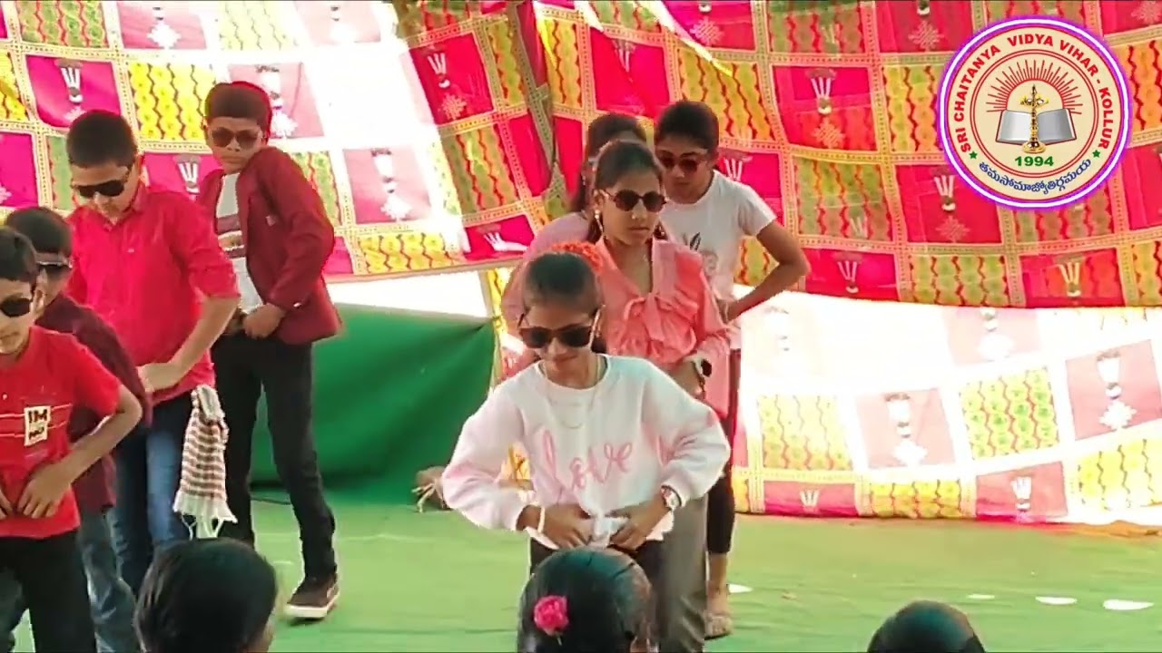 4th B dance