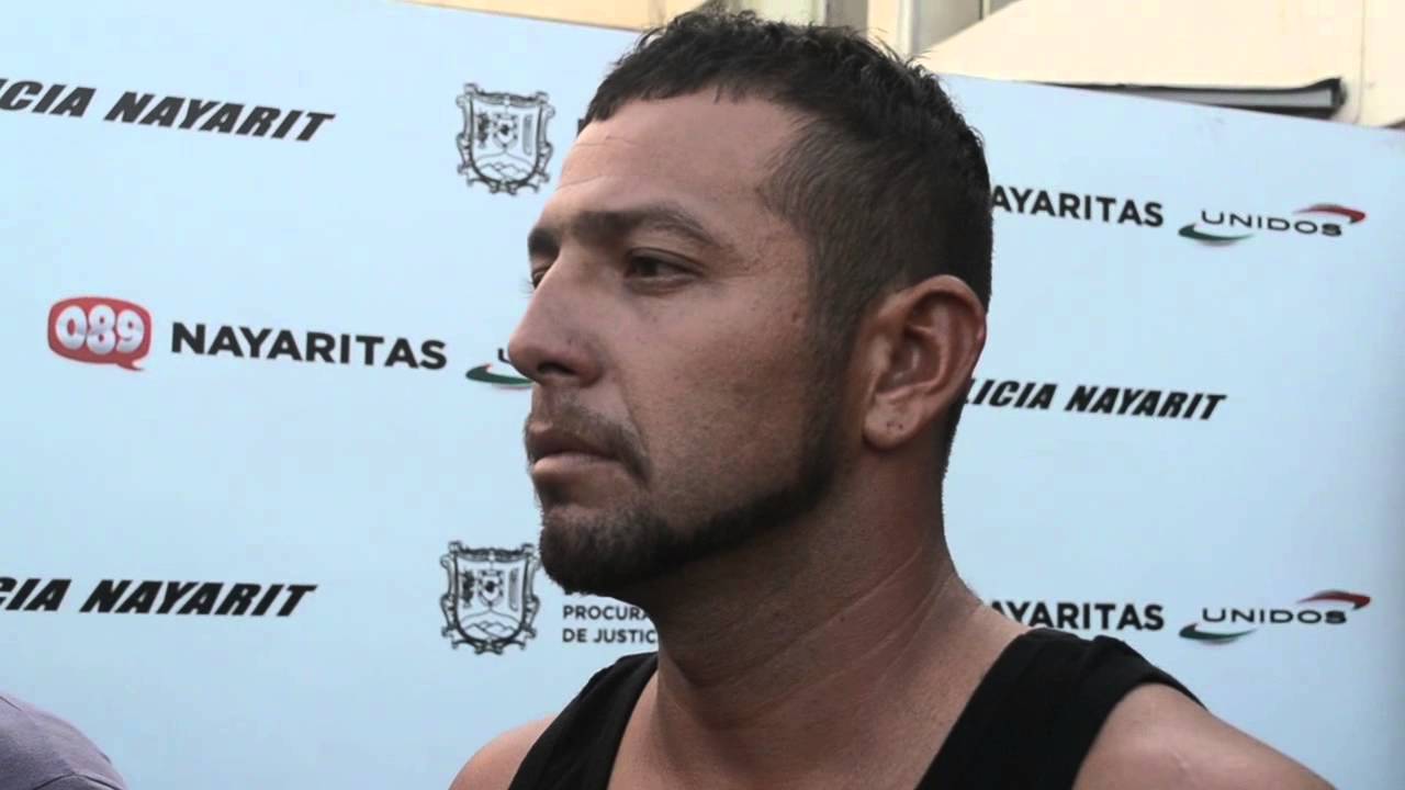 Policía Nayarit interroga a presuntos sicarios
