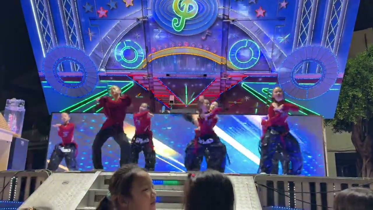 昕霏元宵節表演