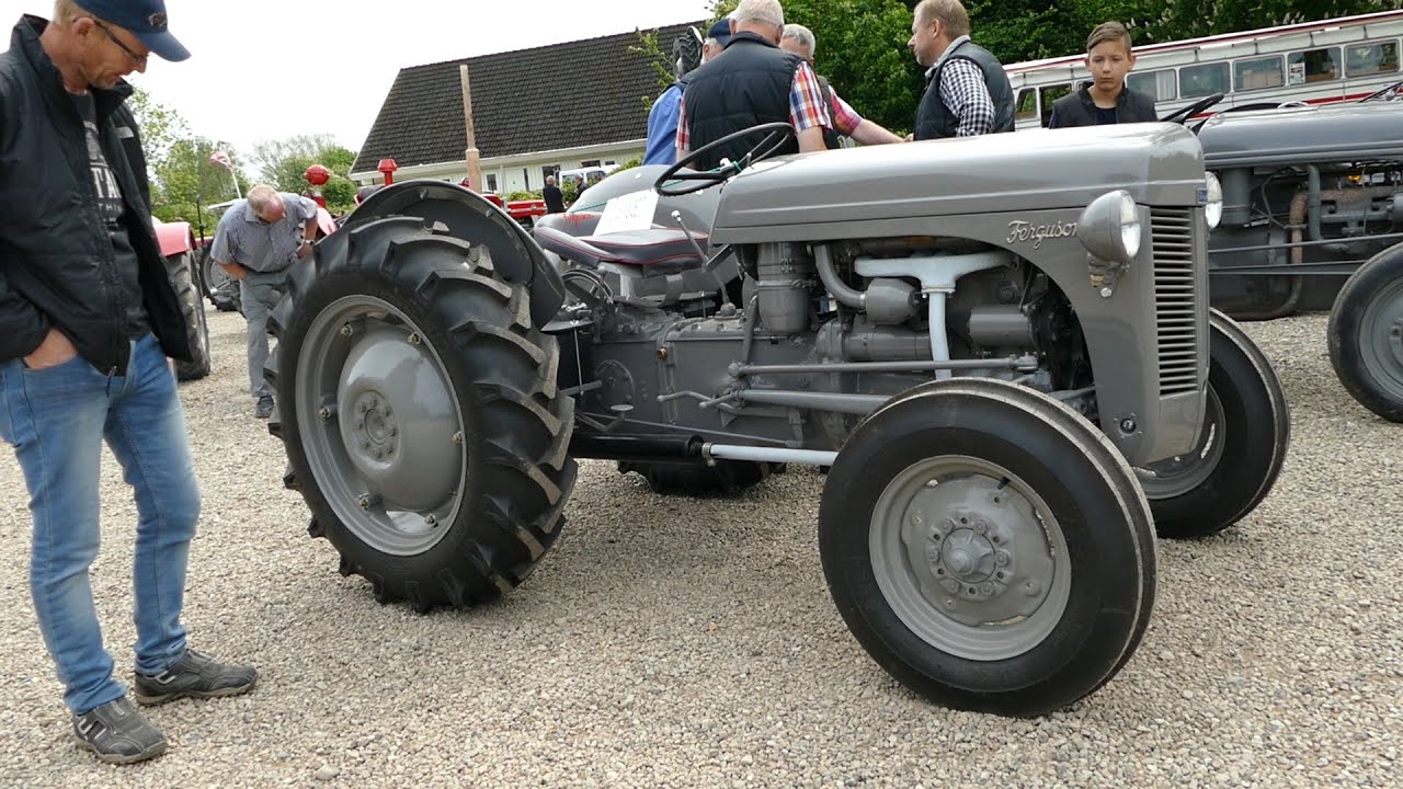 Fully Restored Ferguson TEF20 | Walkaround | Ferguson Days 2016