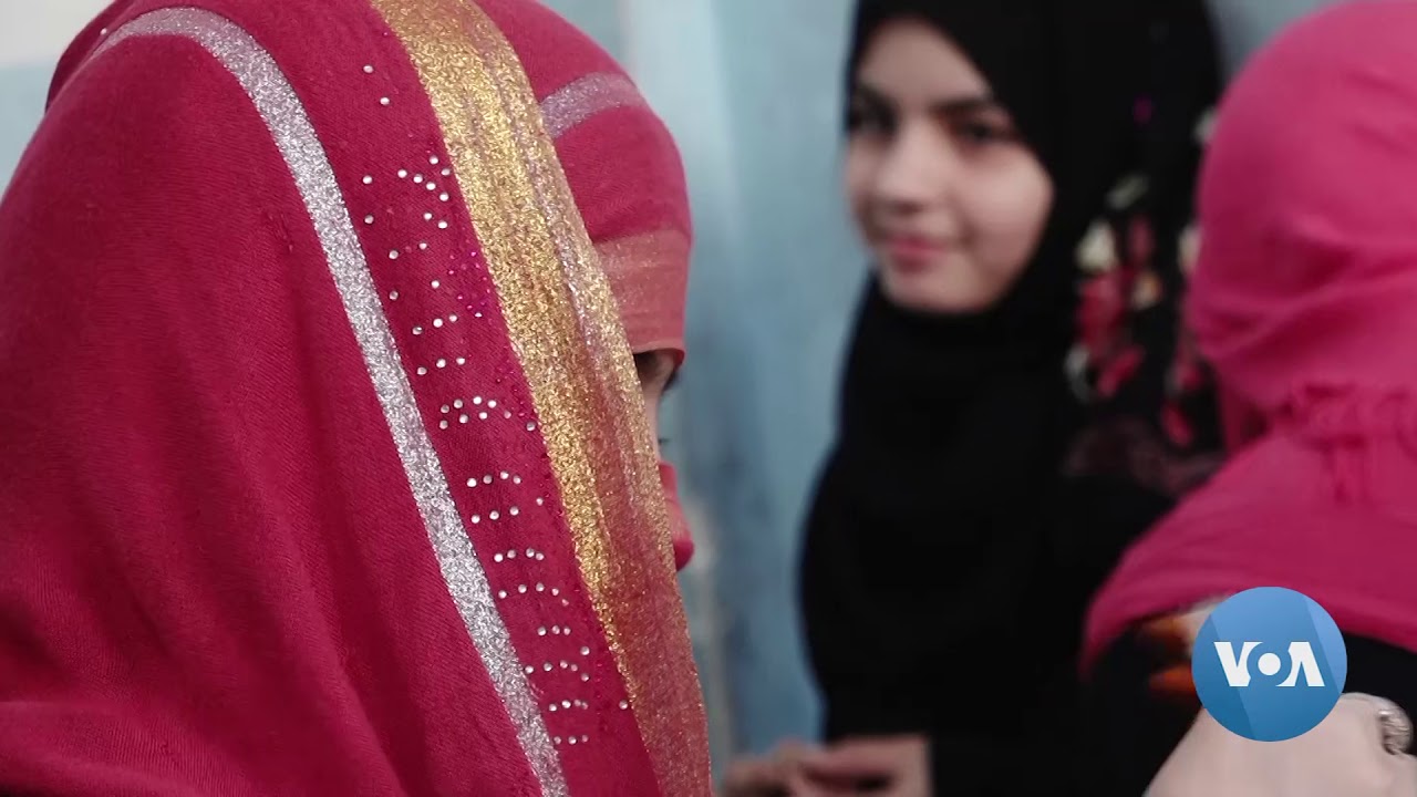 Afghan Refugees Reflect on 4 Decades of Exile in Pakistan