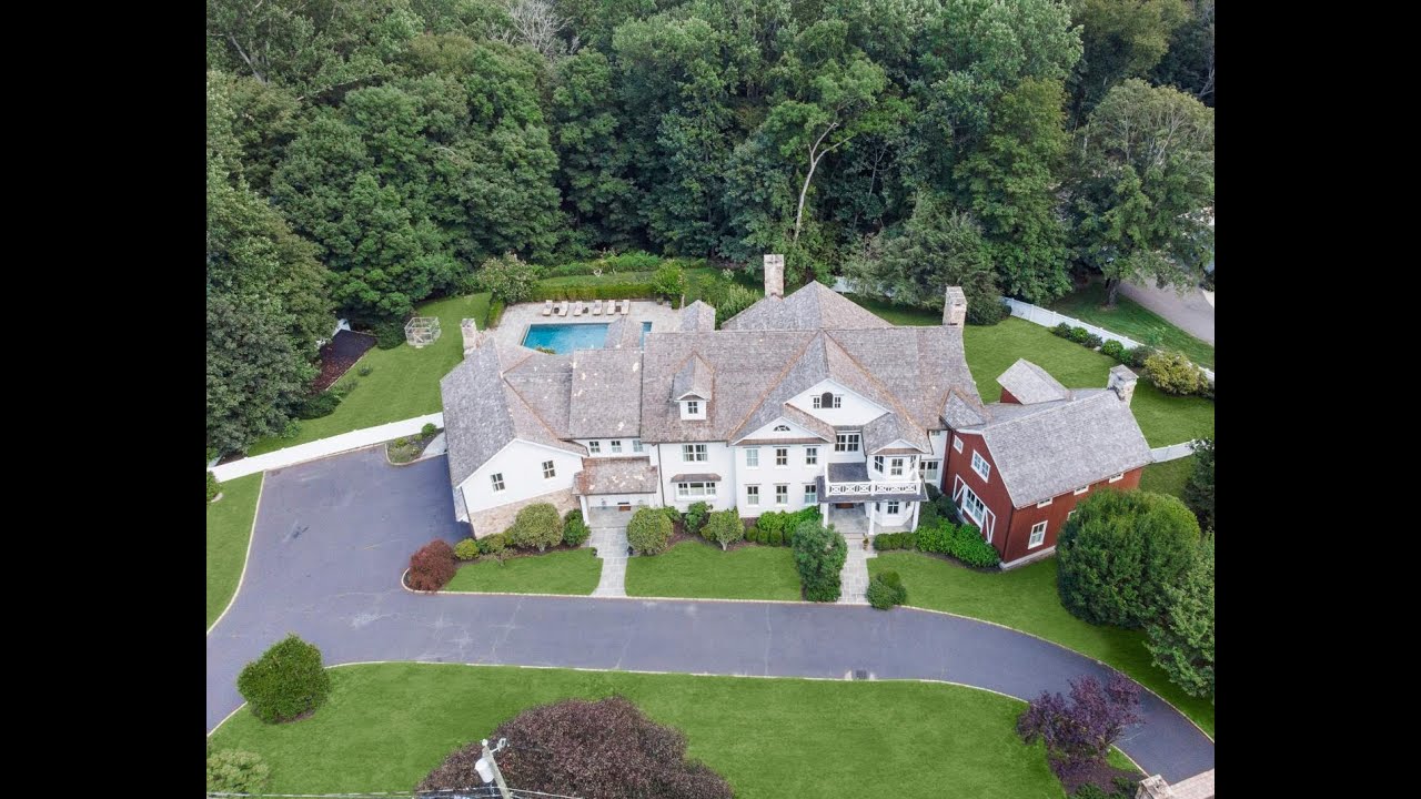 31 Woody Lane, Westport, CT 06880
