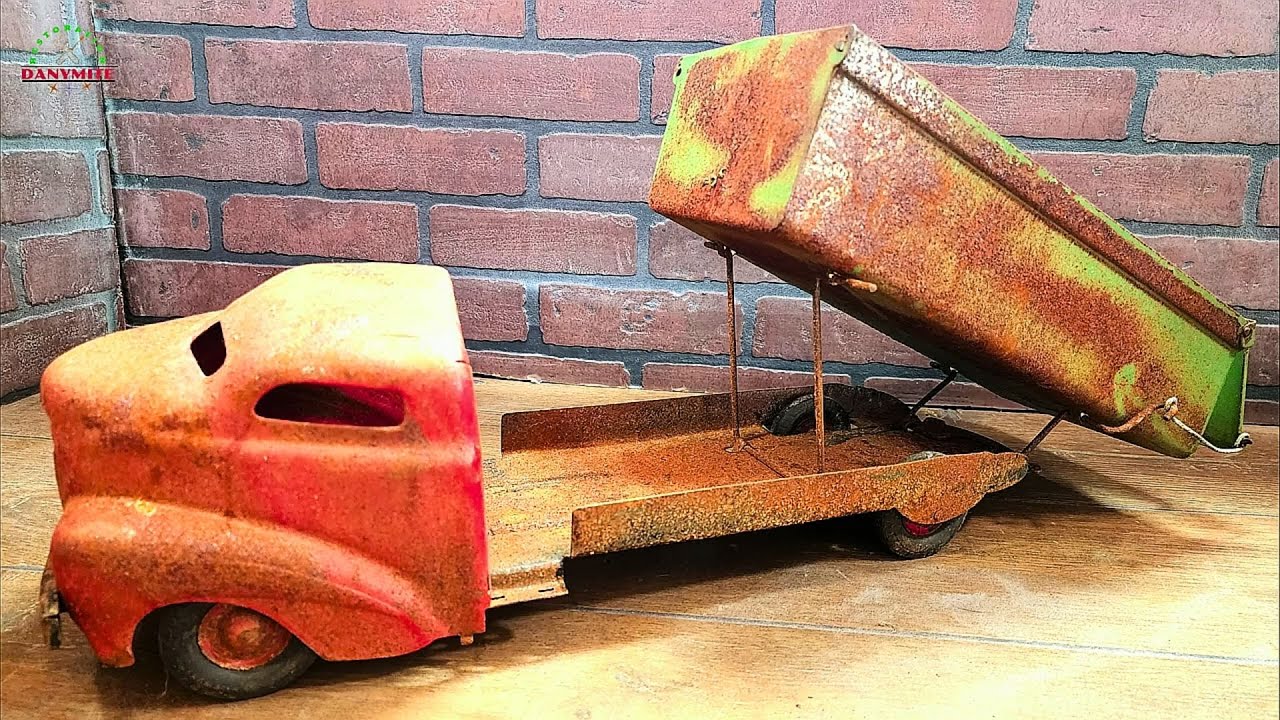1930's Wyandotte Shark Nose Truck Restoration: Bring A Forgotten Classic Back To Life