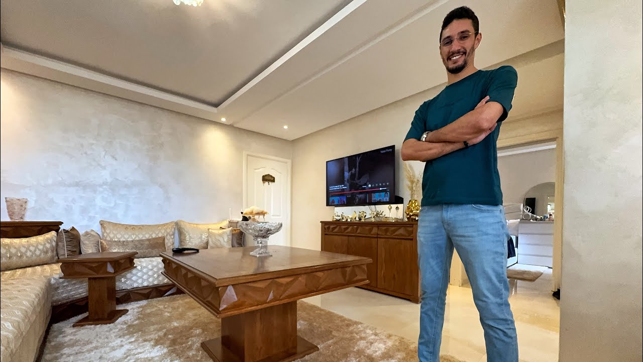 شفة تقطر ذهبا.⚜️.فيها لمسة فنّية ملكية.🤴🏻.معروضة فضروف مستعجلة بثمن فوق الخيال.🔱.إقامة محروسة