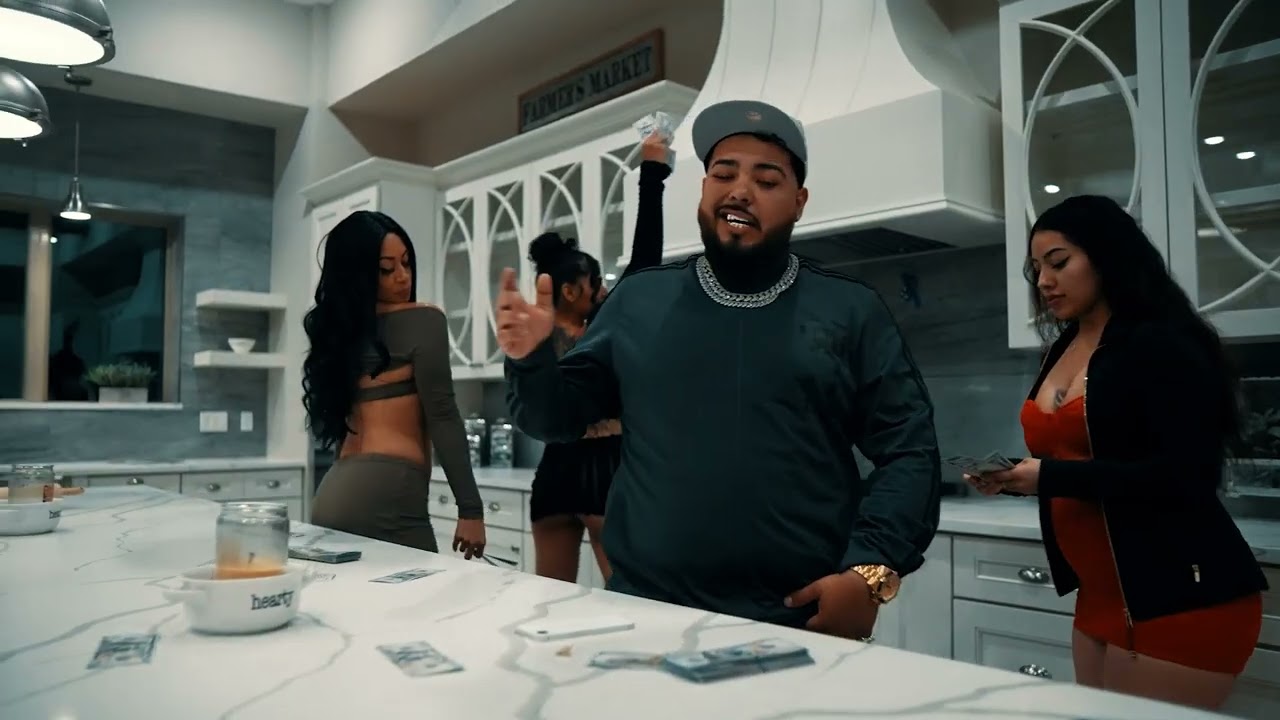 Dubz - Pinger [Official Music Video]