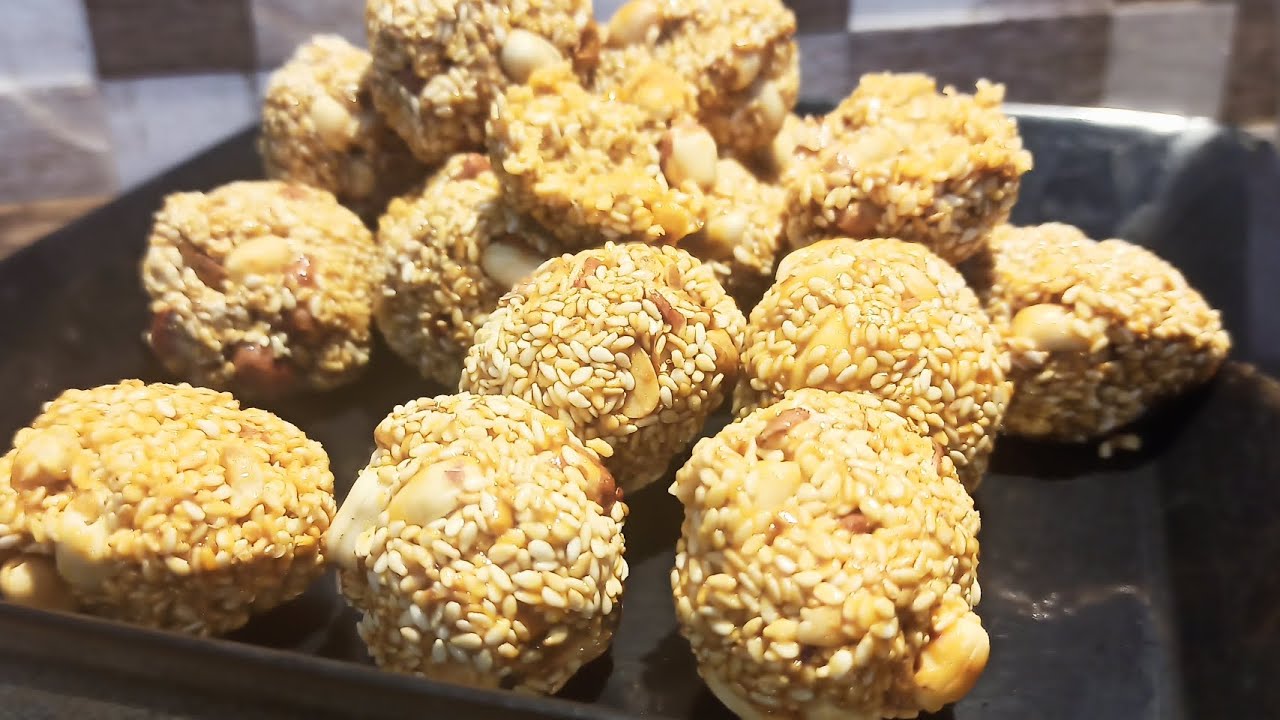 Простой рецепт ладду с кунжутом и пальмовым сахаром (на хинди) / Рецепт к празднику Санкранти