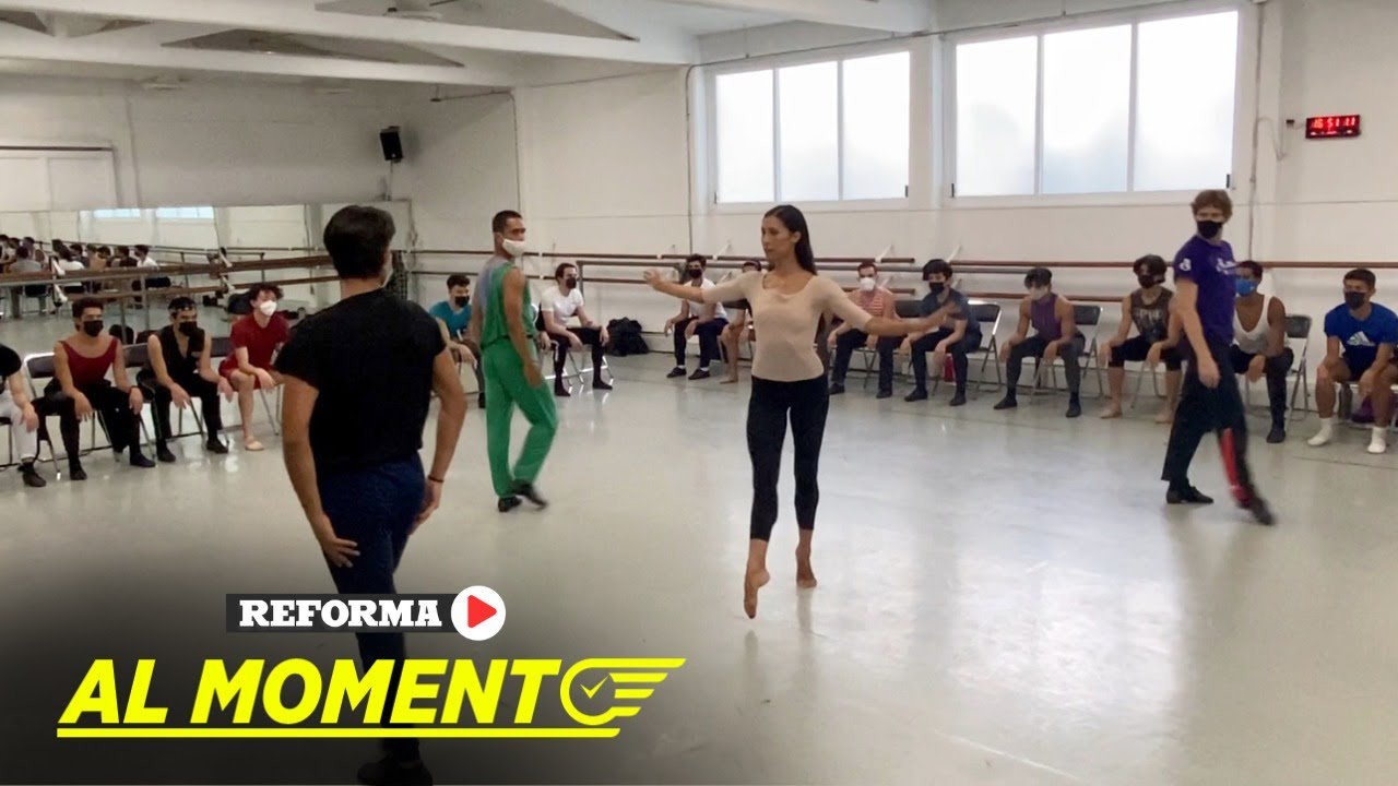 El Bolero de Elisa Carrillo