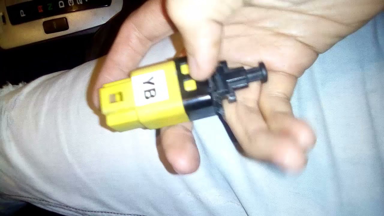 Como reparar sensor de freno (pedal) Optra Aveo Tacuma forenza Chevrolet Hyundai Fiat Ford Daewoo