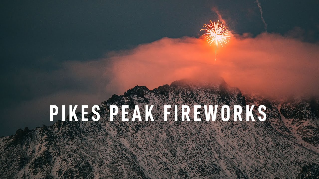 Hiking to the Best View of the Pikes Peak AdAmAn New Years Fireworks | Looking into 2021
