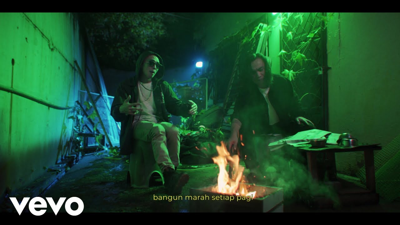 Benzooloo, Jonathan Tse - Bebas (Official Music Video)