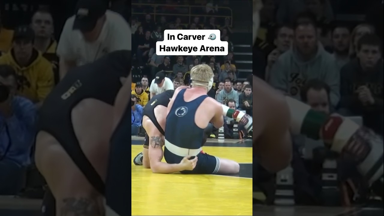 Bo Nickal hit a legendary spladle back in 2017 in Carver-Hawkeye Arena 💪