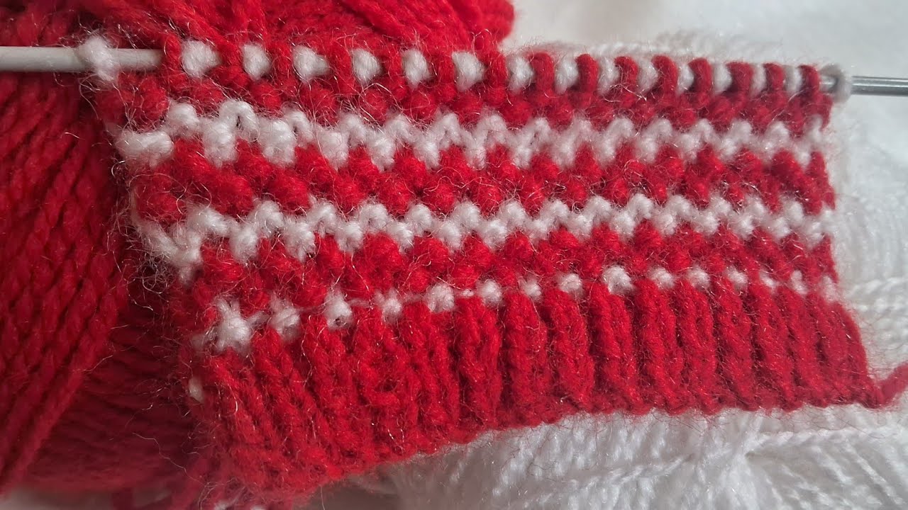 Two colour knitting sweater Design |Beautiful Double colour  knitting🌸🧶#knittingdesign 