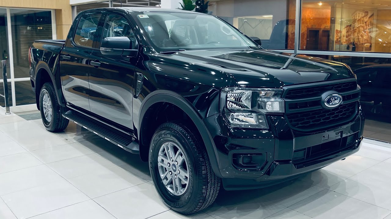 2024 Ford Ranger XL Si-Turbo l Interior and Exterior  Black Color