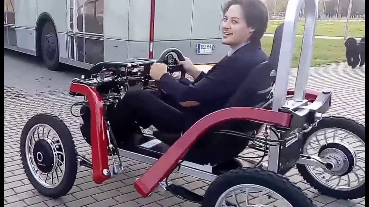SWINCAR Test Ride