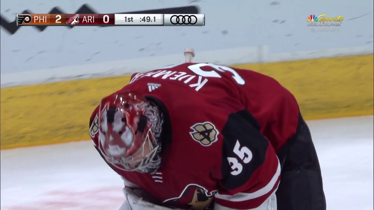 Shayne Gostisbehere Goal - Philadelphia Flyers vs Arizona Coyotes (11/5/18)