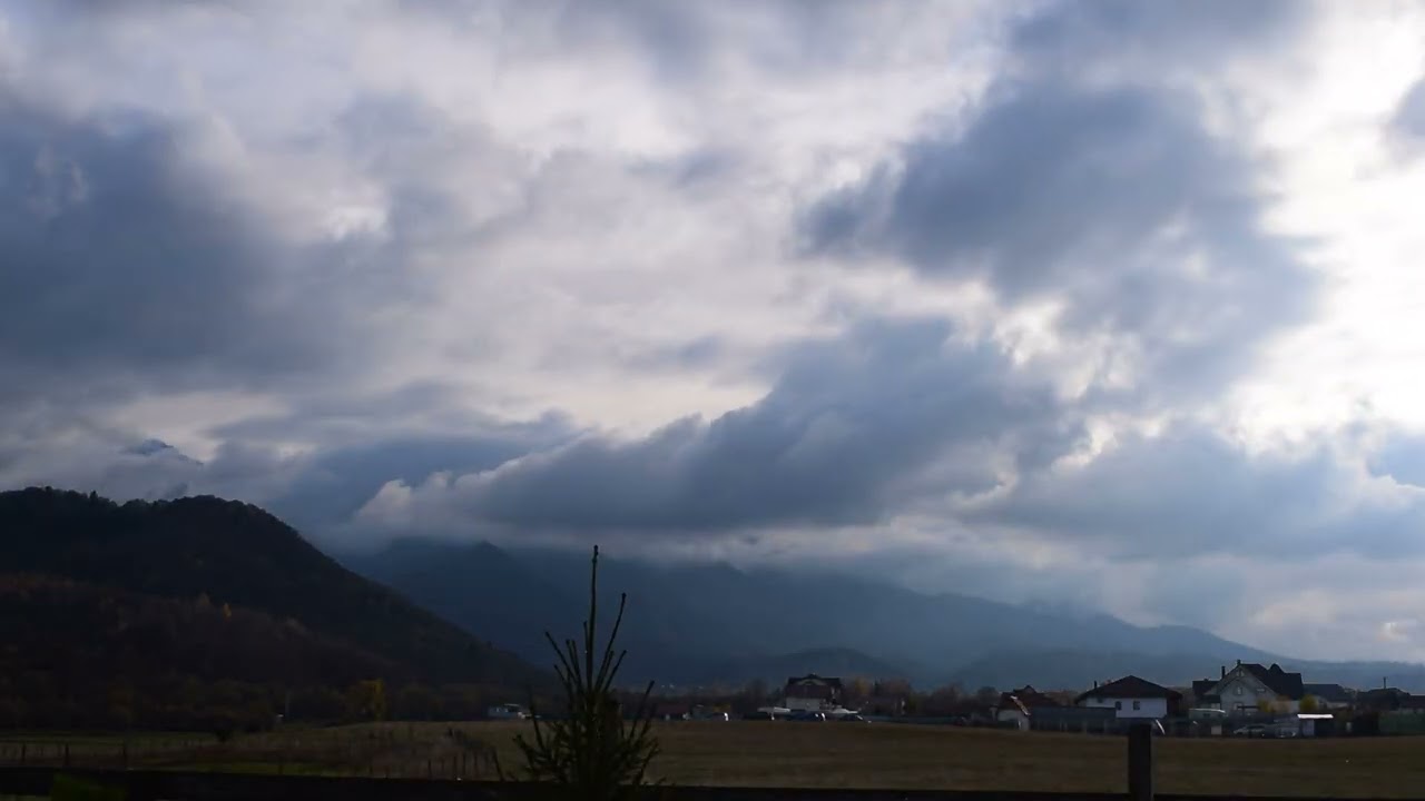 Timelapse Bucegi 30 min in 29 sec 6 11 2025