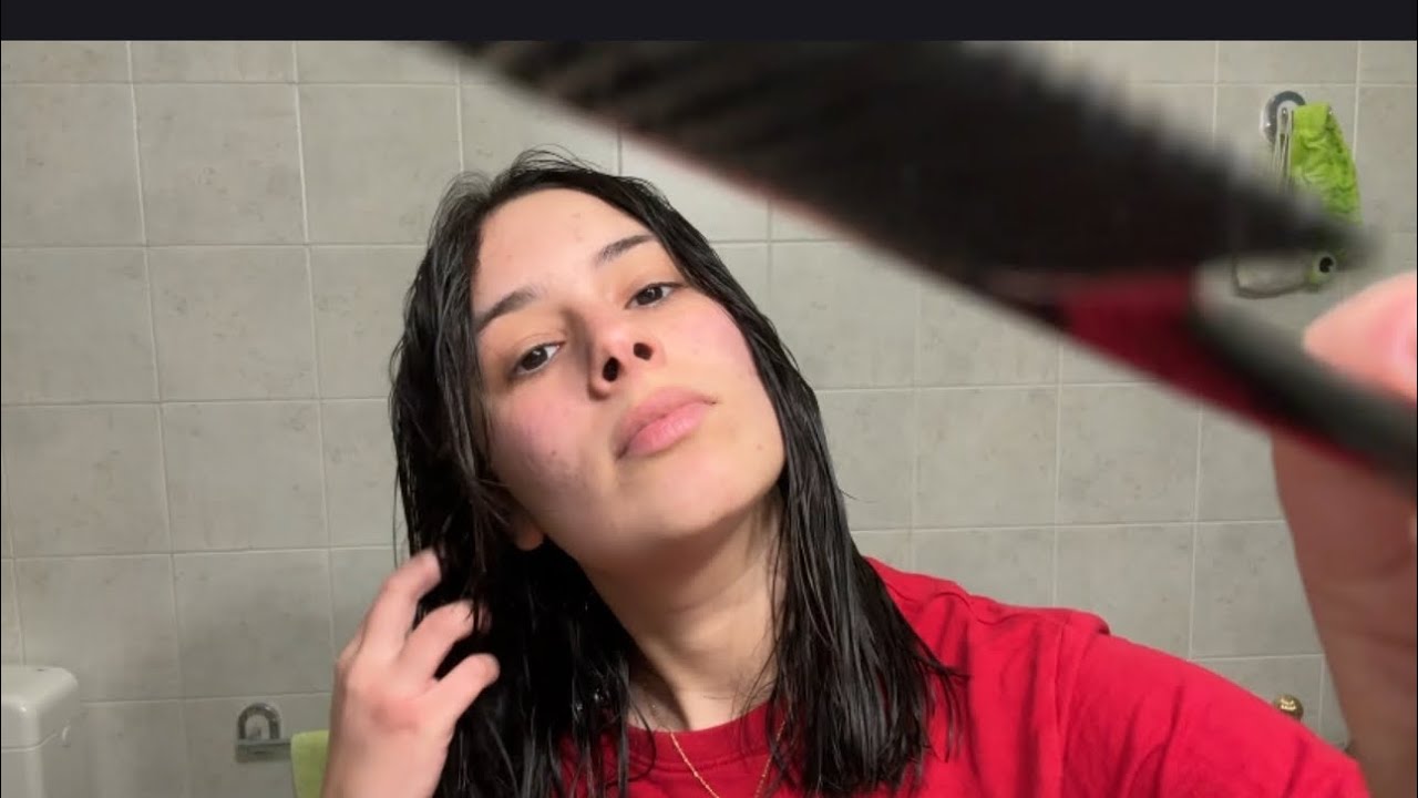 ASMR rilassati con me (no spoken, tapping, hair, white noise)