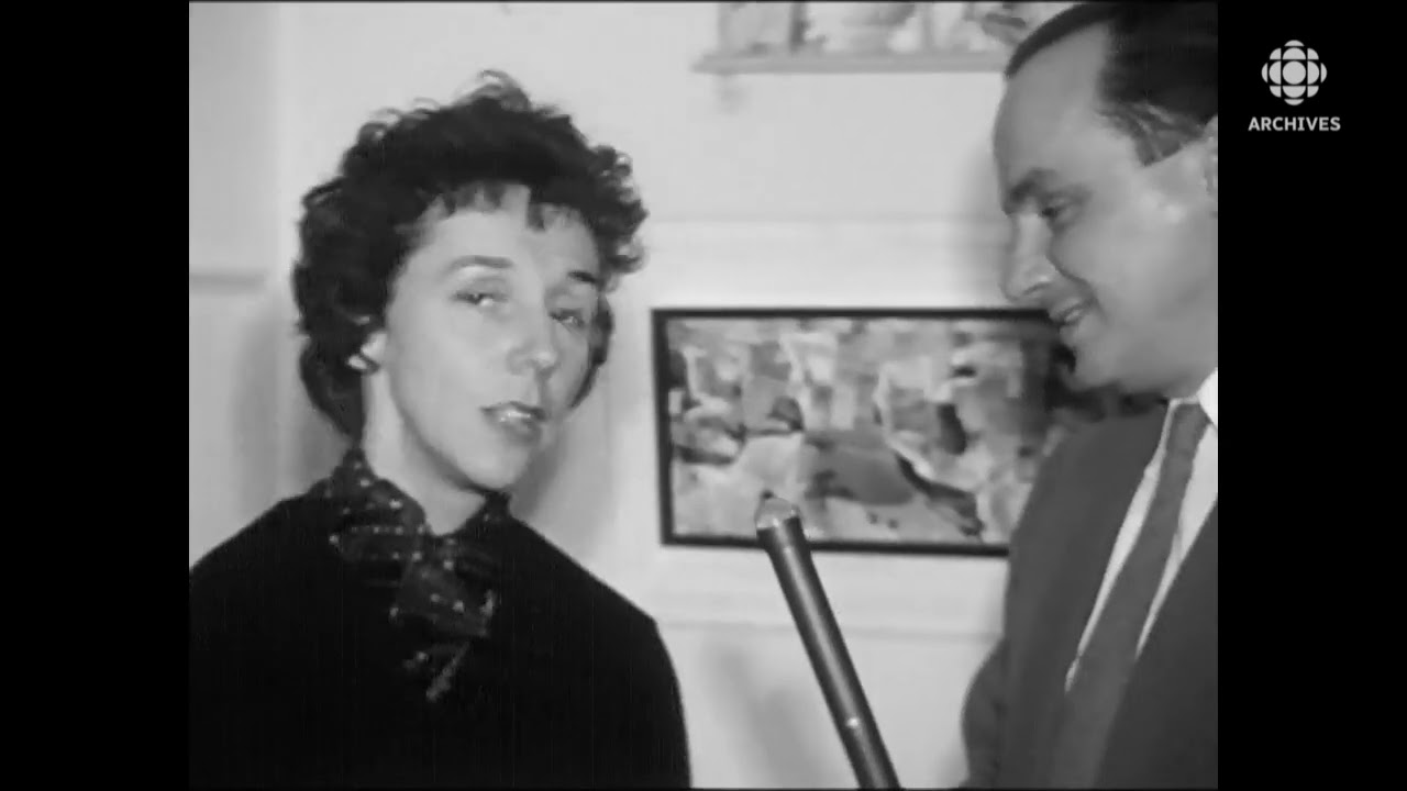 En 1957, Marcelle Ferron installée à Paris est de passage à Montréal