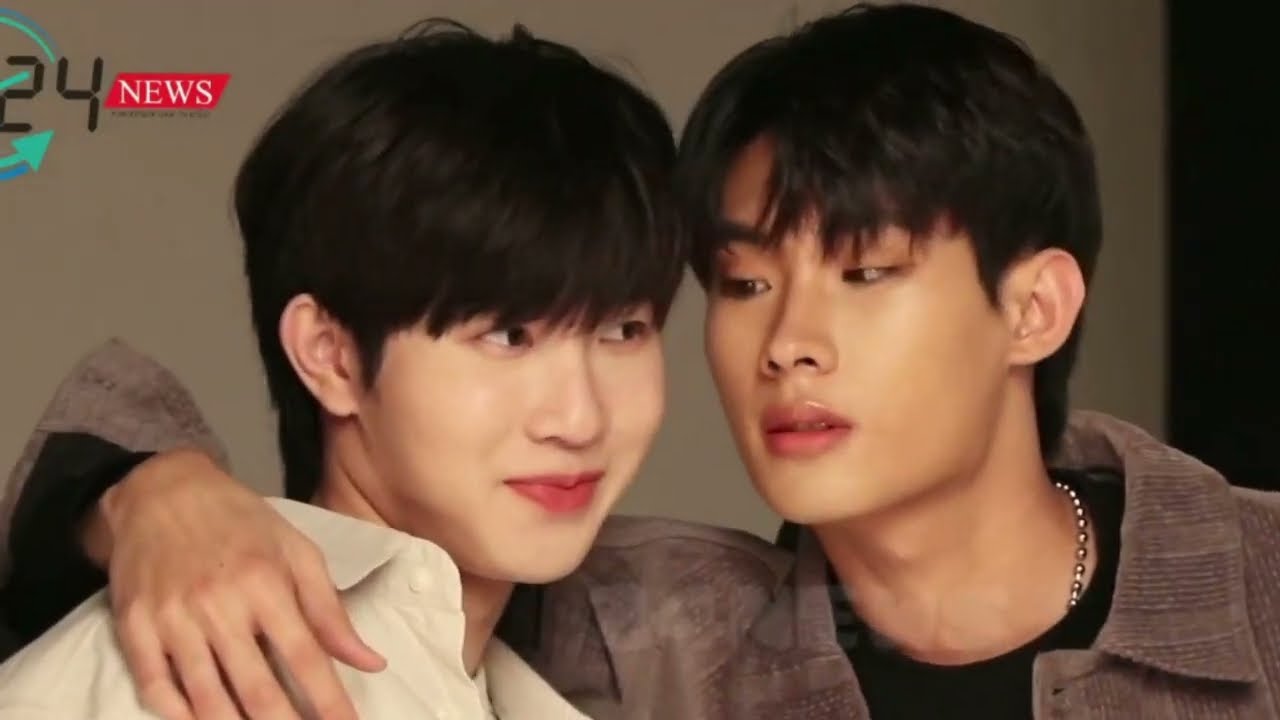 #tutoryim Moments when Tutor Looks Like He wants to Eat Yim
