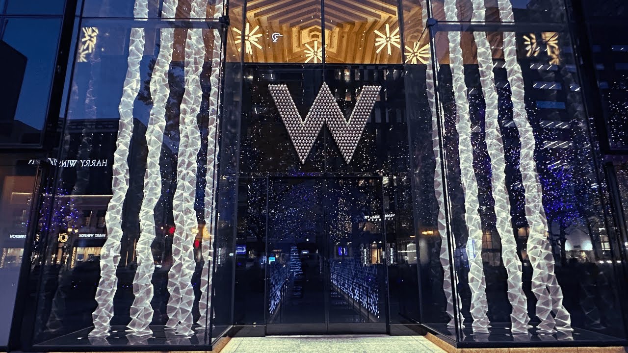 【1泊7万】大阪の高級ホテル「W大阪」に宿泊!  ビルの中は想像以上に異次元でした…