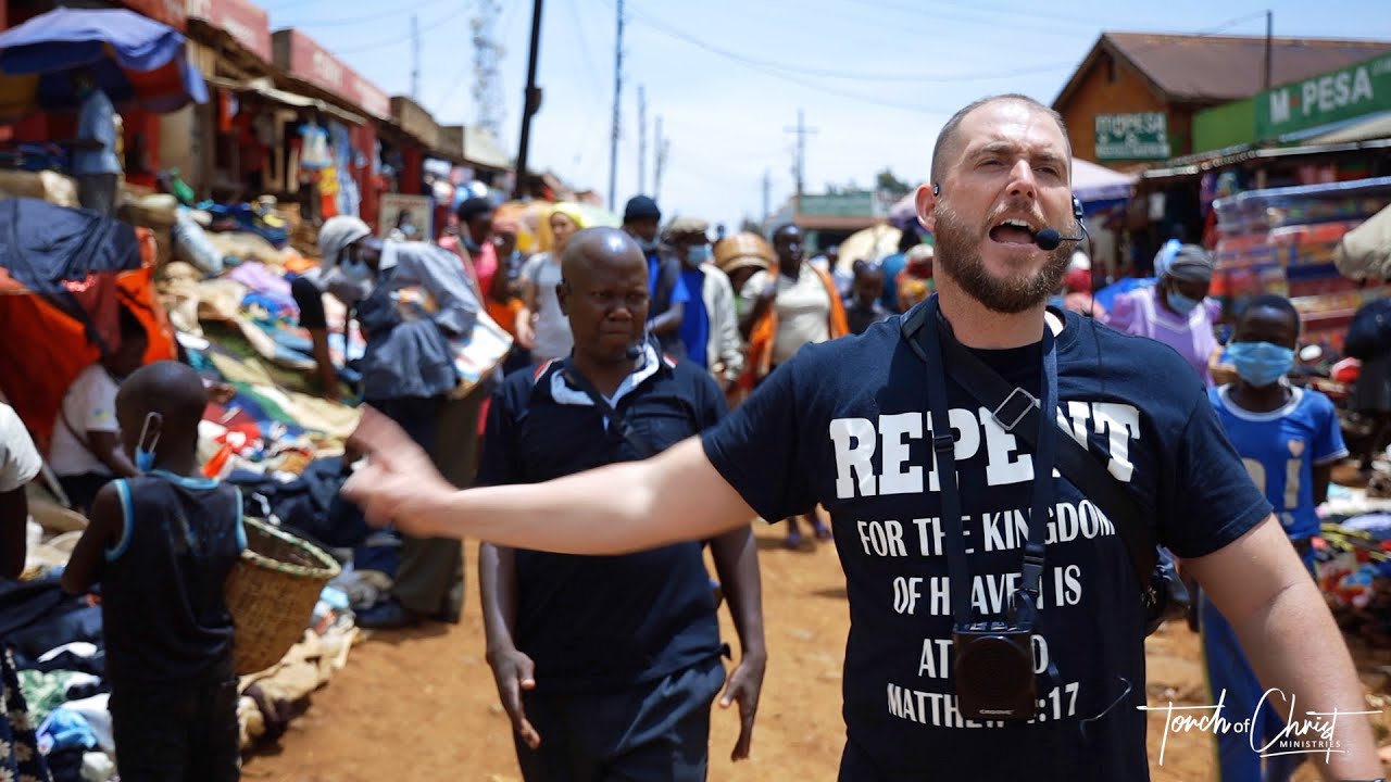 Kenya longs for more Jesus | Preaching in the marketplace