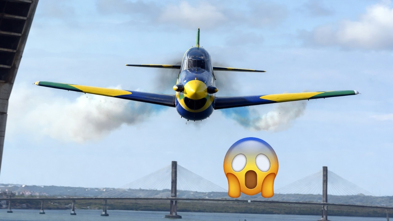 Esquadrilha da fumaça em Aracaju