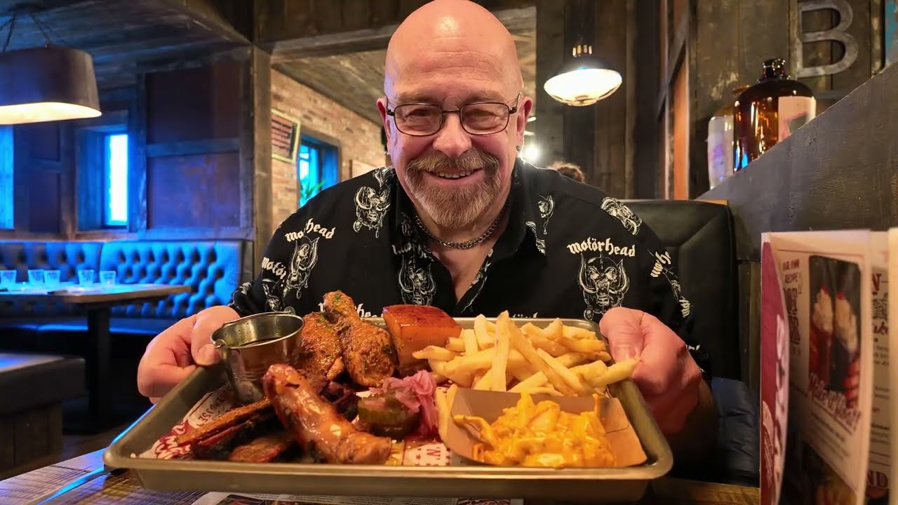 Мой первый визит в коптильню Hickory's Smokehouse