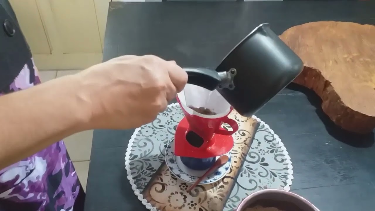 Antes de mais nada, que tal um caf&eacute;?