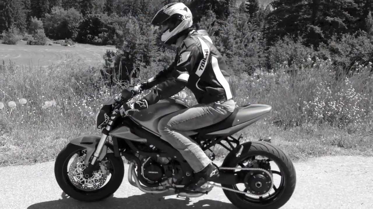 Honda VFR 750 streetfighter sound