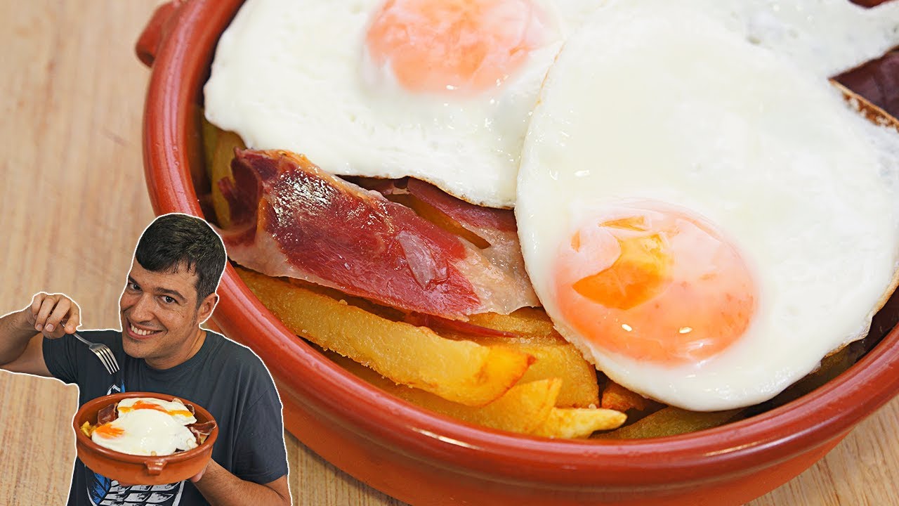 Huevos rotos con jamón