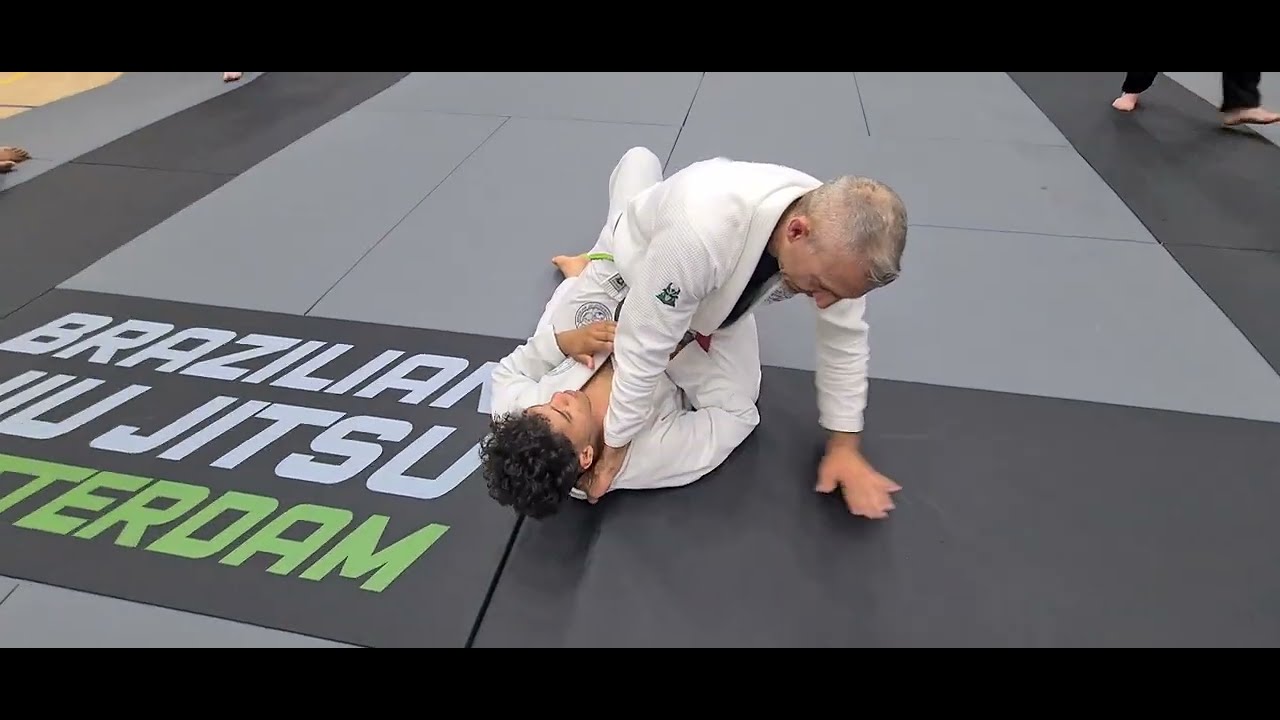 #09 | Mount | Collar Choke - Upa