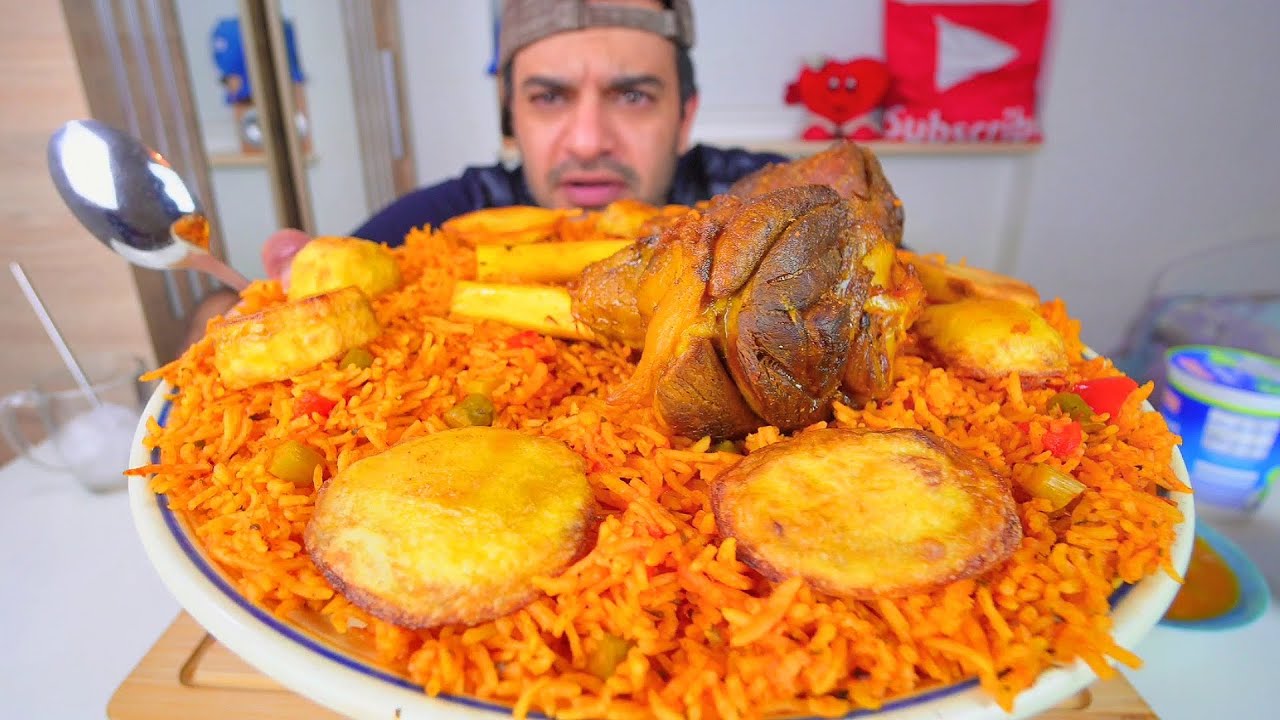 اكل كبسة موزات الغنم بالرز الأحمر اللذيذ والبطاطا Red Rice Lamb Shanks Kabsa Eating Show