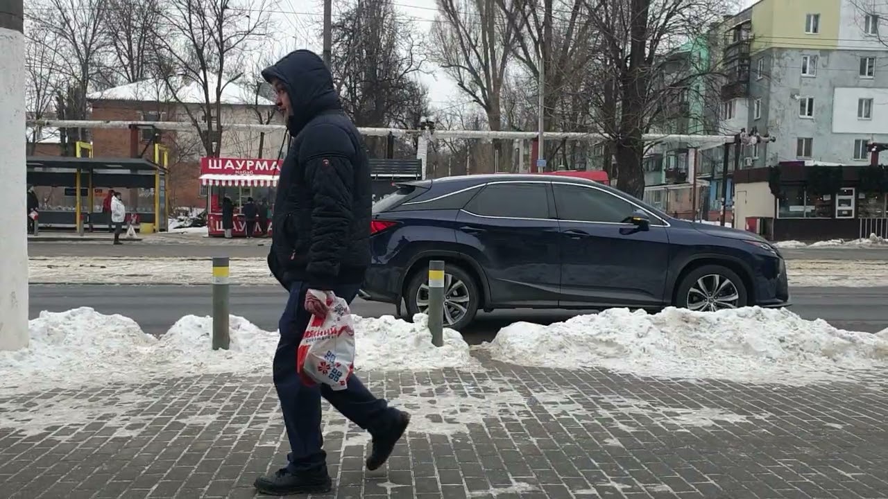  Хожу туда сюда