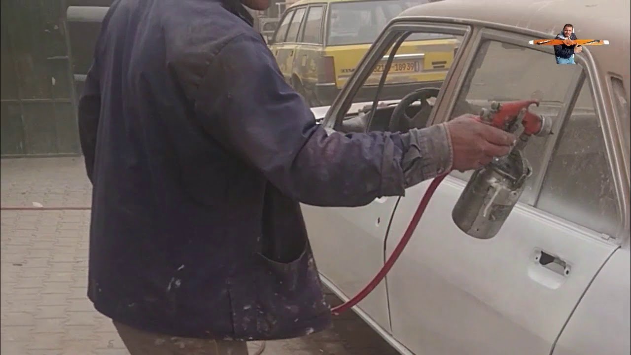 تصليح ودهن هياكل السيارات مع محمد رزاق لبزة(Repair and grease of car bodies)