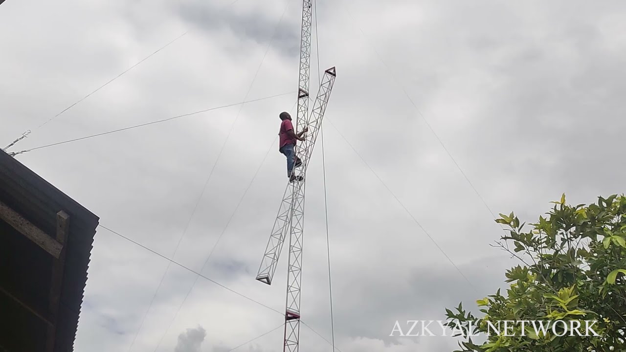 PEMASANGAN TOWER TRIANGLE 25 METER