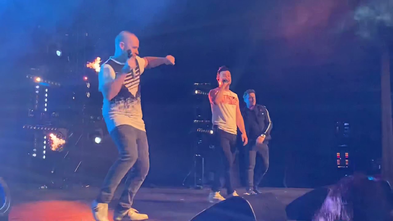 911 - Boys Are Back Tour Guildford