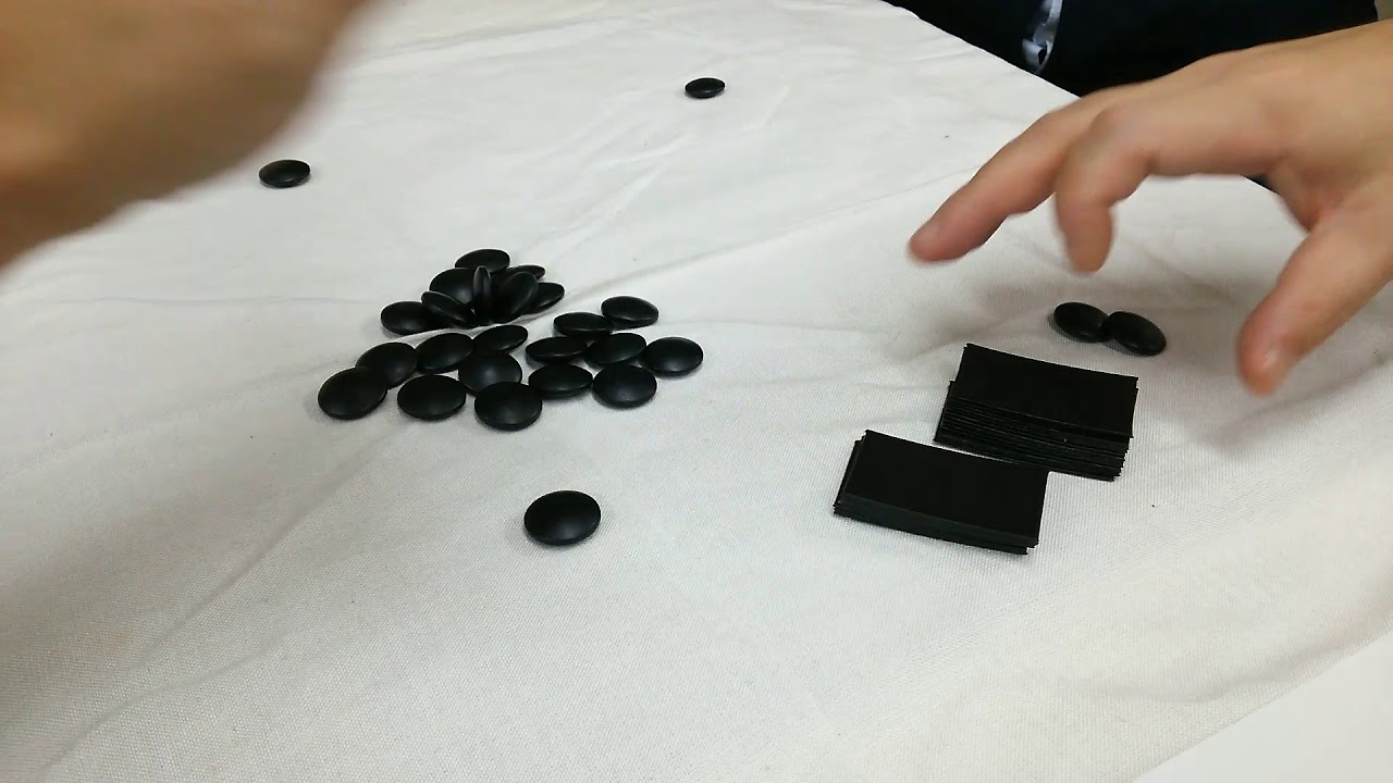 Japanese traditional card game Kabufuda(株札)