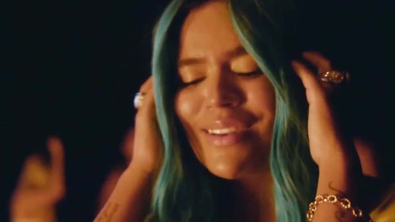 Karol G | SIN MIEDO A QUERERTE – VIDEO OFICIAL 💖