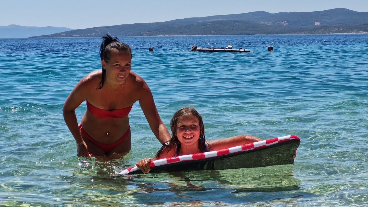 Bratuš plaża Chorwacja 29 czerwca 2025