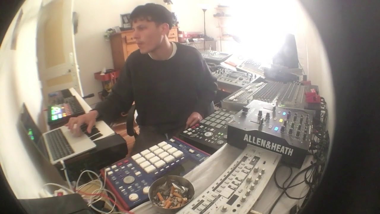 Sweely Home Grooves : AKAI MPC 1000 / MC 808 / MC 505 / Ableton Live