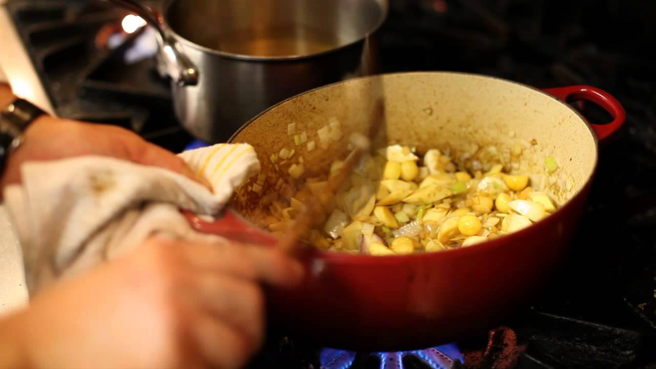 Le Creuset Kitchen Sessions with Corporate Chef Josh Feathers - Hunter's Stew