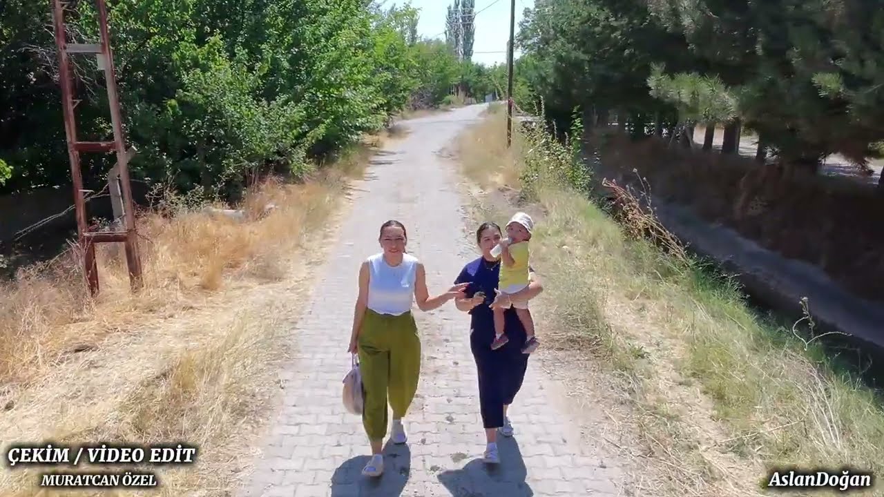 Kale Köyü havadan iki türkü eşliğinde çekimi. Kayıt montaj Muratcan Özel  (yeğenim)