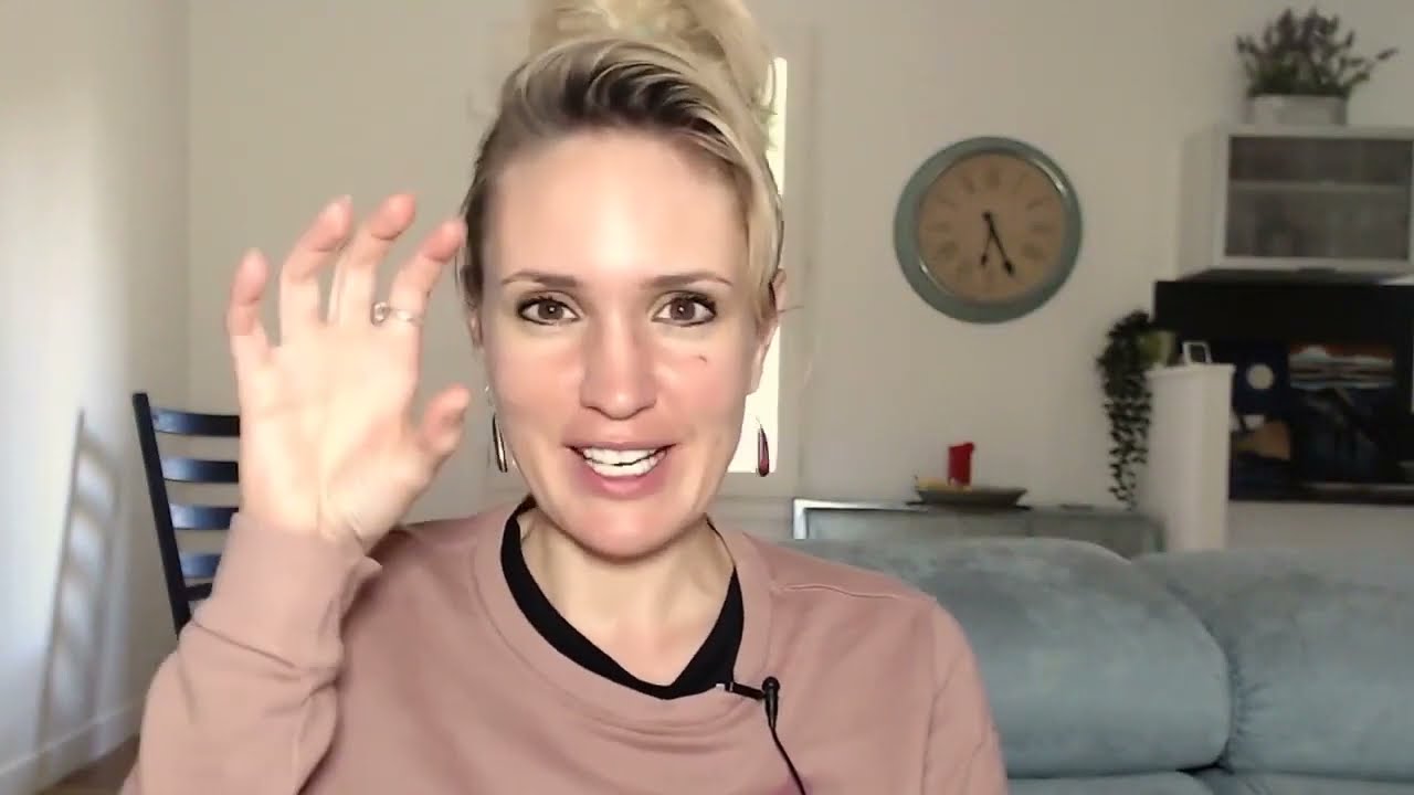 @LisaCairns -  Loneliness ( Edited version) 25/9-19 #nonduality  #oneness