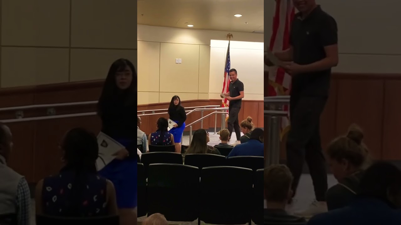 US.Citizenship Oath Ceremony