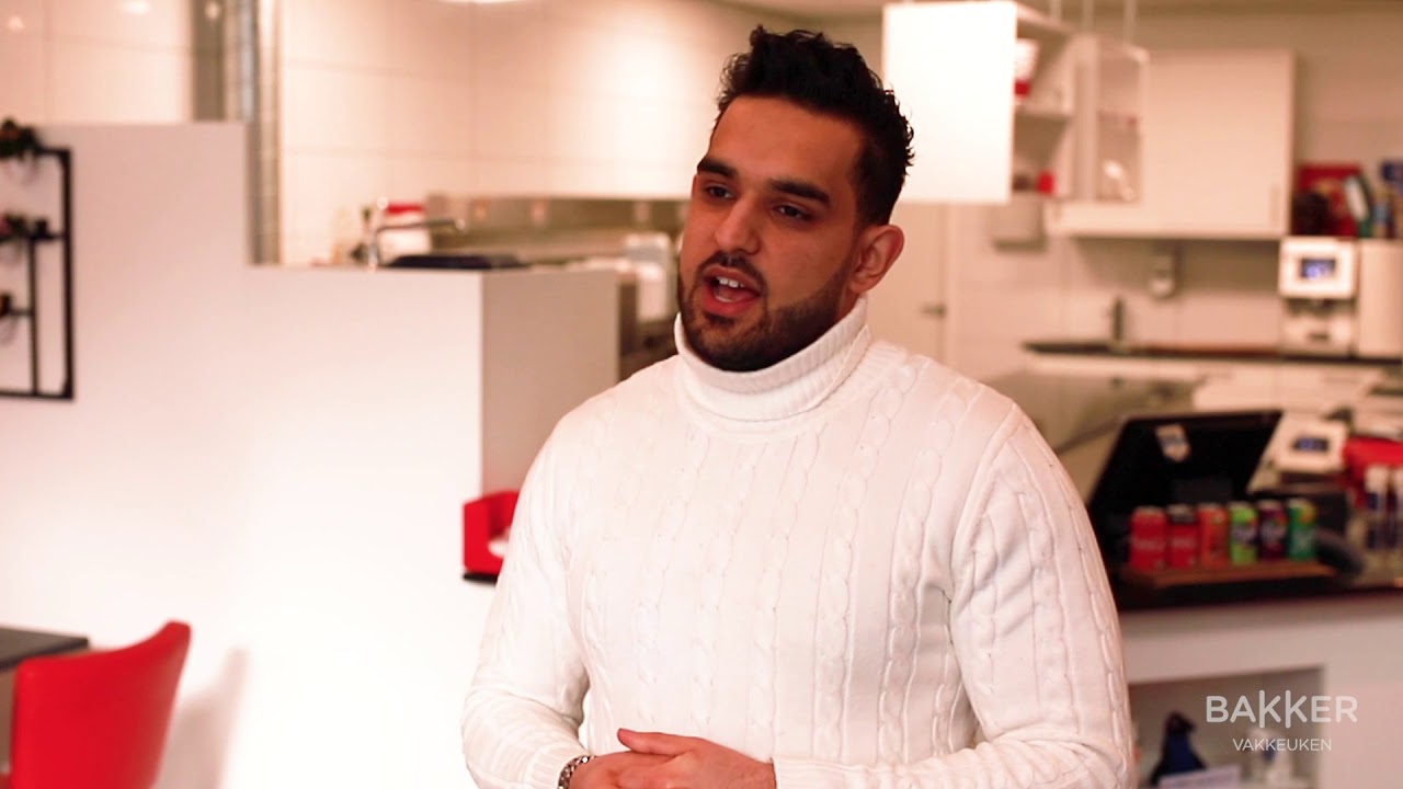 Kijkje in de Keuken #2 - Chicken Butler - Een nieuwe custom bakwand!