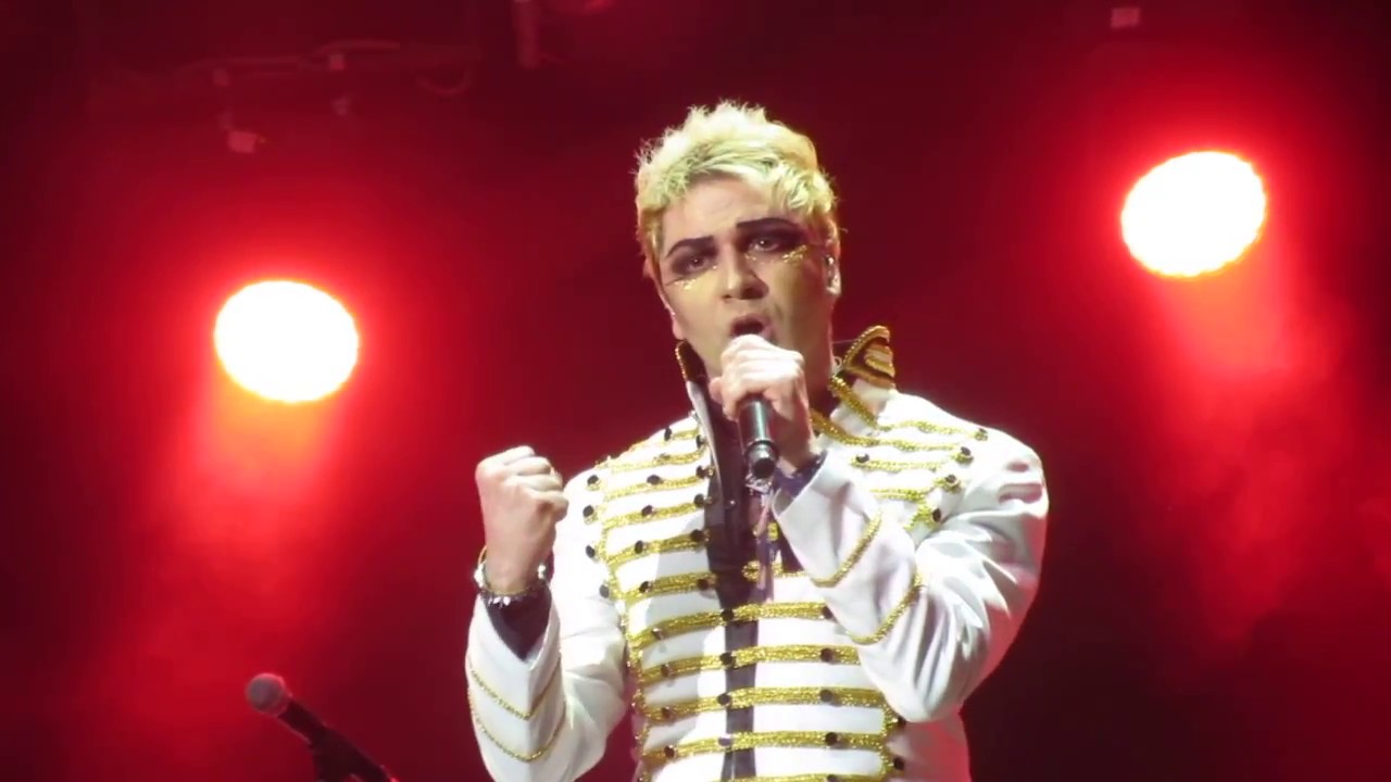 Mikelangelo Loconte - Le Trublion (Mozart l'Opera Rock, Saint-Pétersbourg, 15/03/2017)