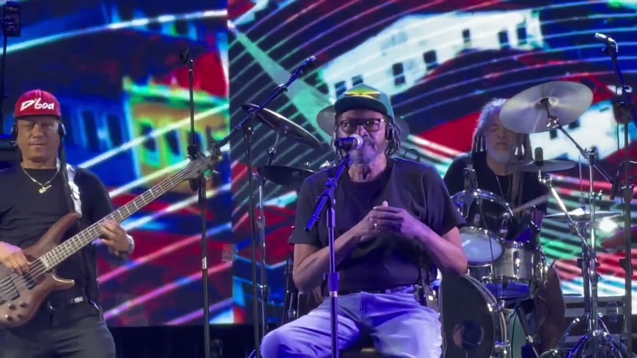  Edson Gomes,   no Festival  de Lençóis 02/10/25.